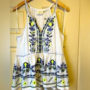 MAEVE by Anthropologie Neela Embroidered Babydoll Top